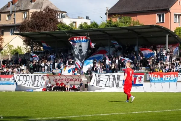Mateusz Zaniewicz nowym zawodnikiem Regi Trzebiatów