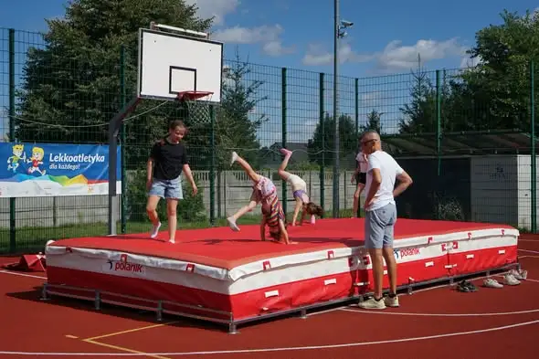 Trzecie zajęcia sportowe na Orliku w Płotach za nami