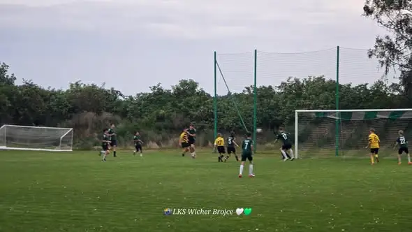 Trampkarze Wichru Brojce wygrywają sparing z Iskrą Golczewo 3:1