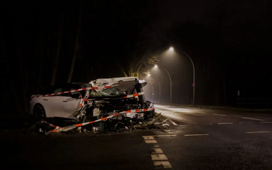Wypadki śmiertelne na polskich drogach – apel policji o ostrożność