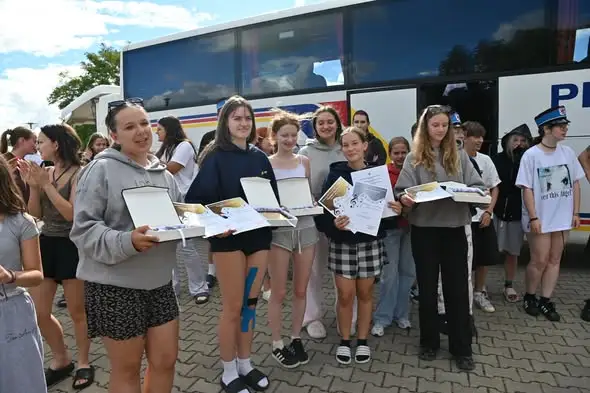 Młodzieżowa Orkiestra Dęta w Płotach i Mażoretki Blue Line z sukcesem w Barcelonie