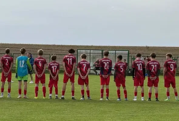 Sparta Gryfice rozgromiła Regę Trzebiatów 21:0 w derbach w Prusinowie